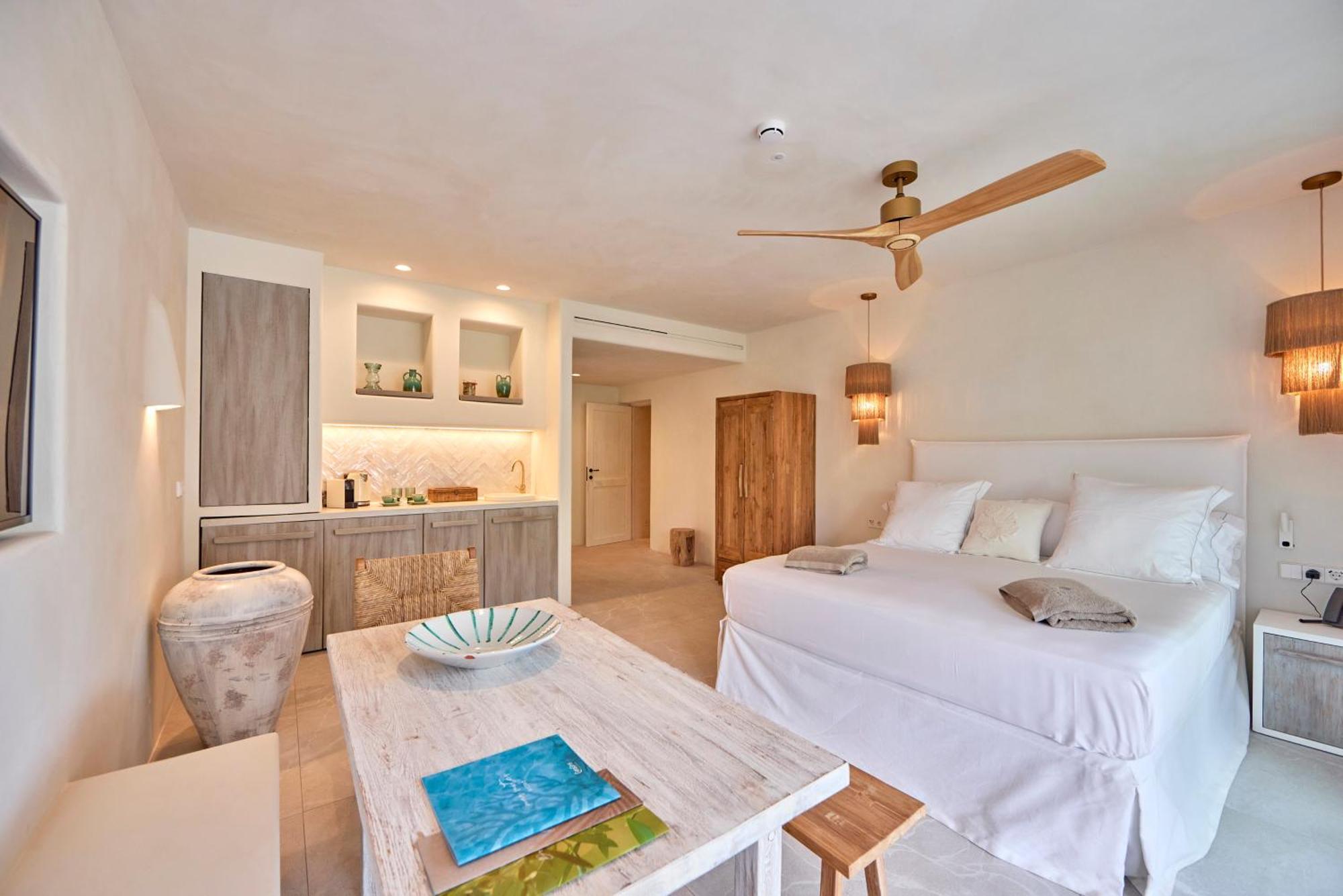 Mar Suites Formentera By Universal Beach Hotels Es Pujols Exterior foto