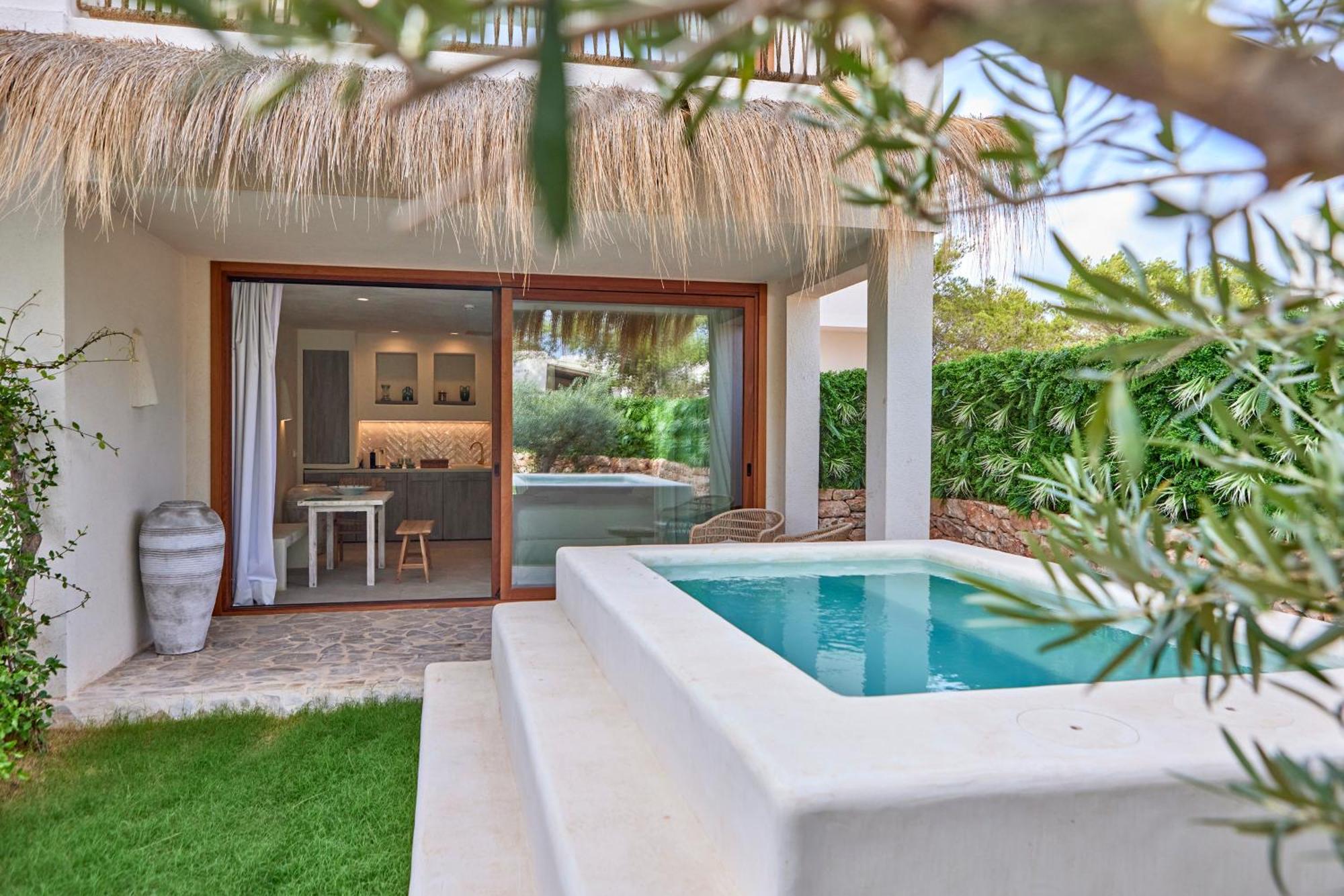 Mar Suites Formentera By Universal Beach Hotels Es Pujols Exterior foto